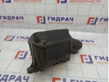 Корпус воздушного фильтра Skoda Octavia (A5) 1K0129607AL.