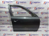Дверь передняя правая Skoda Octavia (A5) . Царапина.