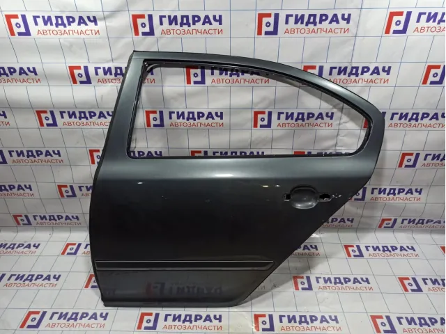 Дверь задняя левая Skoda Octavia (A5) .