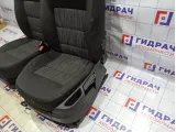 Комплект сидений Skoda Octavia (A5) . С ящиком.
