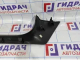 Накладка порога передняя правая Skoda Octavia (A5) 1Z1863484.