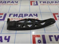 Направляющая заднего бампера правая Skoda Octavia (A5) 1Z5807394.