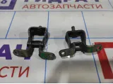 Петли двери багажника Skoda Octavia (A5) . Комплект.