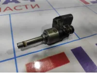 Форсунка инжекторная электрическая Skoda Octavia (A5) 03C906036F.