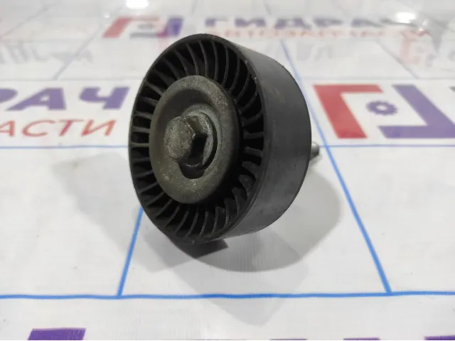 Ролик дополнительный руч. Ремня Skoda Octavia (A5) .