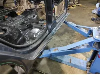 Порог со стойкой правый Skoda Octavia (A5) . Дефект.