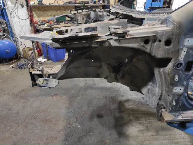 Лонжерон передний левый Skoda Octavia (A5) 1K0803091D.