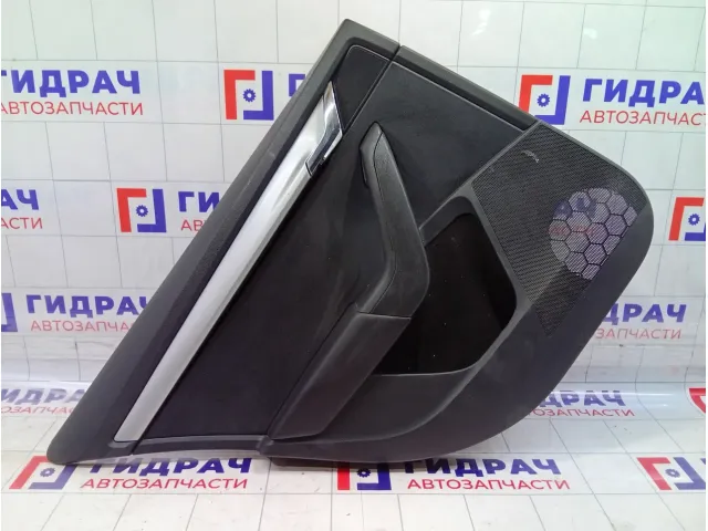 Обшивка двери задняя левая Skoda Octavia (A7) 5E5867211