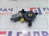 Моторчик стеклоподъемника передний правый Skoda Octavia (A7) 5Q0959802B