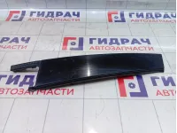 Накладка двери задней правой Skoda Octavia (A7) 5E0839902