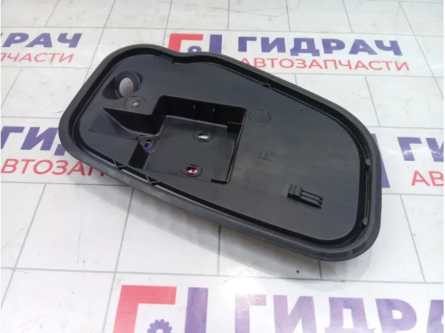 Заглушка двери передней правой Skoda Octavia (A7) 5E0837916A