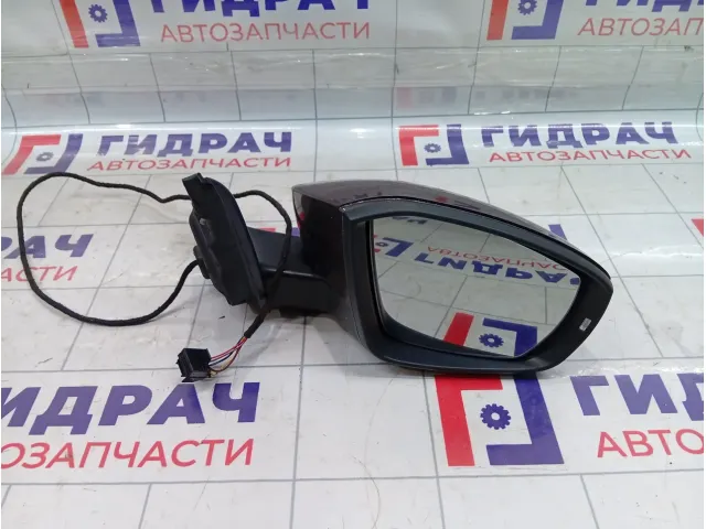 Зеркало электрическое правое Skoda Octavia (A7) 5E1857508D