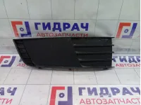Накладка бампера передняя правая Skoda Octavia (A7) 5E0807368