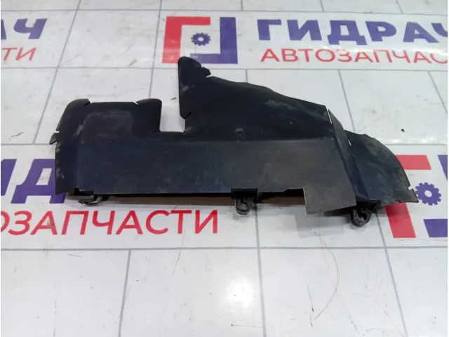 Дефлектор радиатора правый Skoda Octavia (A7) 5E0121284