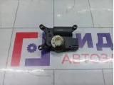 Моторчик заслонки отопителя (печки) Skoda Octavia (A7)