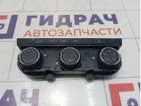 Блок управления отопителем (печкой) Skoda Octavia (A7) 5E0820047EYMS