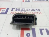 Дефлектор воздушный правый Skoda Octavia (A7) 5E0819702CZLL