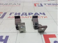 Петли двери задней правой Skoda Octavia (A7)