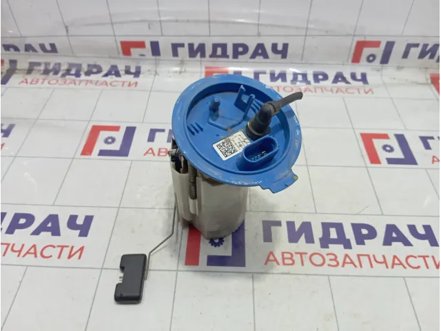 Насос топливный Skoda Octavia (A7) 5Q0919051M