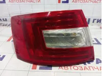 Фонарь задний левый Skoda Octavia (A7) 5E5945111A
