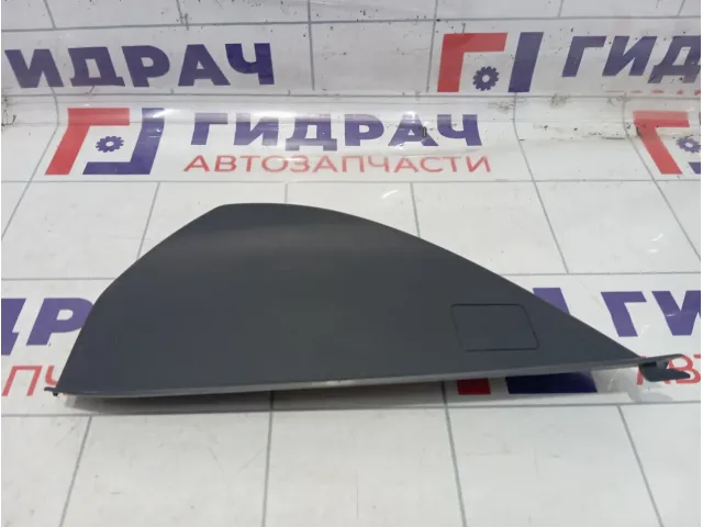 Накладка торпедо левая Skoda Octavia (A7) 5E08575039B9