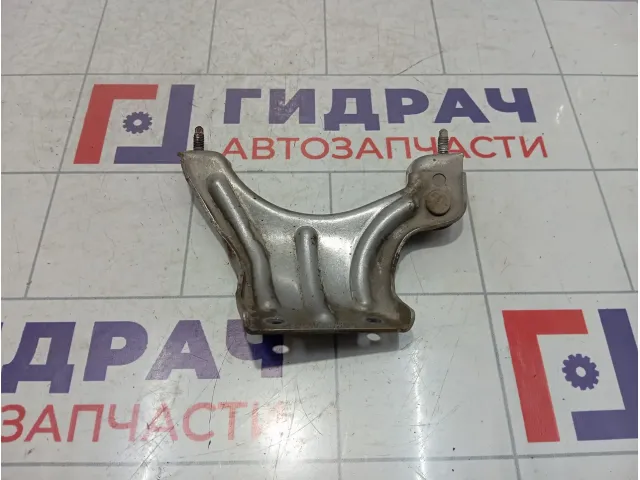Кронштейн глушителя Skoda Octavia (A7) 5Q0253461