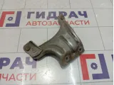 Кронштейн глушителя Skoda Octavia (A7) 5Q0253461