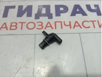 Датчик положения распредвала Skoda Octavia (A7) 04C907601K