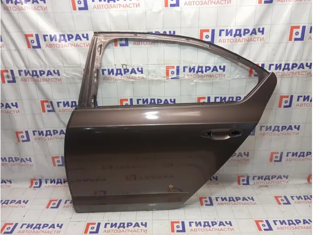Дверь задняя левая Skoda Octavia (A7) 5E5833055B