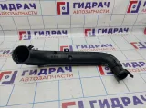 Патрубок интеркулера Skoda Octavia (A7) 04E145673E