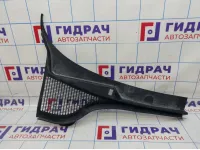 Решетка стеклоочистителя правая Skoda Octavia (A7) 5E1819416A