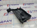 Крепление АКБ Skoda Octavia (A7) 5Q0915321
