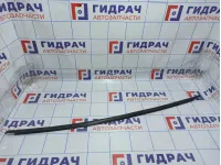 Накладка стекла переднего левого Skoda Octavia (A7) 5E08374775AP