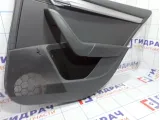 Обшивка двери задней правой Skoda Octavia (A7) 5E5867212