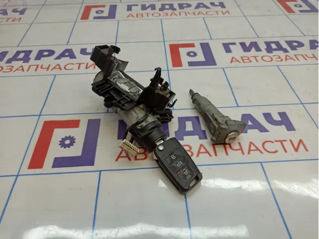 Замок зажигания Skoda Octavia (A7) 1K0905851B