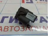 Моторчик заслонки отопителя Skoda Octavia (A7) 5Q0907511