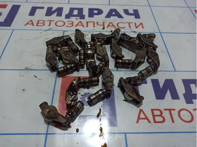 Рокер Skoda Octavia (A7) 04E109411J