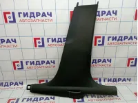 Обшивка стойки средней правой нижняя Skoda Octavia (A7) 5E08533709B9