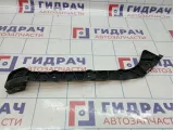 Кронштейн заднего бампера левый Skoda Octavia (A7) 5E5807393B