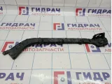 Кронштейн заднего бампера правый Skoda Octavia (A7) 5E5807394B