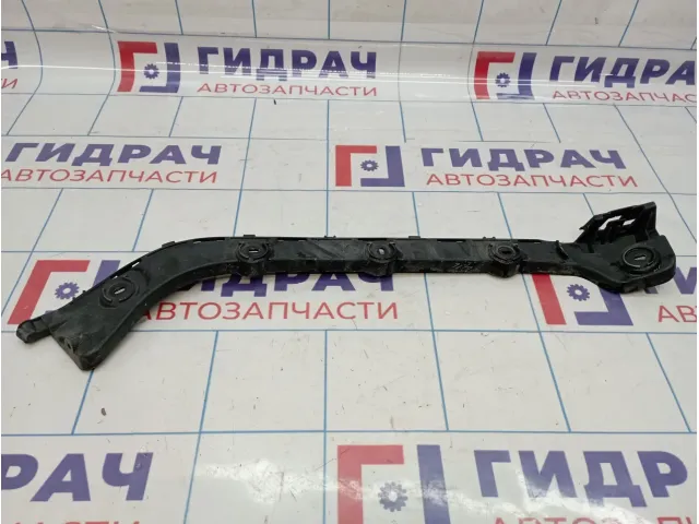 Кронштейн заднего бампера правый Skoda Octavia (A7) 5E5807394B