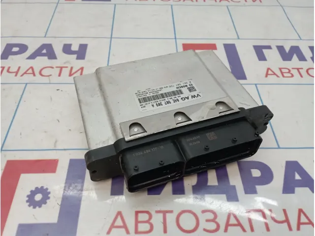 Блок управления двигателем Skoda Octavia (A7) 04E907309A