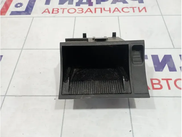 Пепельница Skoda Octavia (A5)