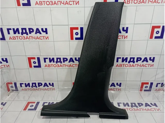 Обшивка стойки средней правой нижняя Skoda Octavia (A5) 1Z086728247H