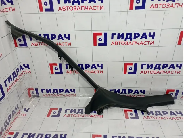 Накладка порога внутренняя задняя левая Skoda Octavia (A5) 1Z5867765C47H