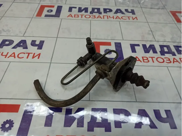 Цилиндр сцепления рабочий Skoda Octavia (A5) 5Q0721261