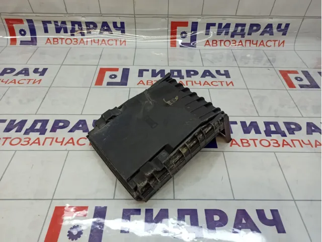 Крышка блока предохранителей Skoda Octavia (A5) 1K0937132F