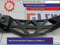 Направляющая заднего бампера левая Skoda Octavia (A5) 1Z5807393. На крыло.