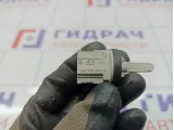 Датчик температуры воздуха Skoda Octavia (A5) 1K0907543G.