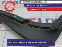 Брызговик задний левый Skoda Octavia (A5) 1Z0821821A.